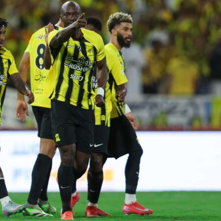 Soi kèo Al Ittihad vs Al Riyadh lúc 22h15 ngày 21/11/2025