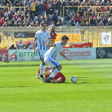 Nhận định soi kèo Catanzaro vs Pescara 2h30 ngày 22/11/2025
